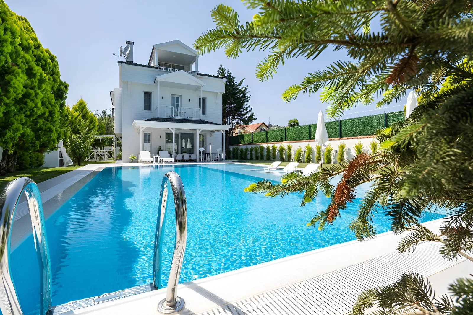 Mozaik Kaplama Villa Havuzu